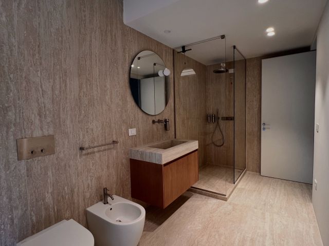 Residenza fronte mare a Cortellazzo: impianti idrosanitari e rubinetteria di design